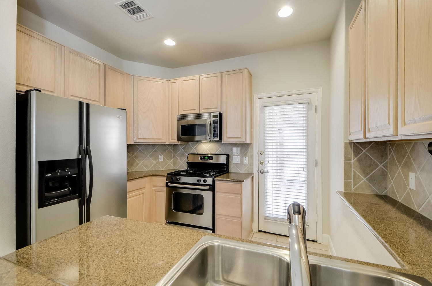 14812 Avery Ranch Boulevard, Unit 12 Austin, TX 78717 - Photo 13 of 38