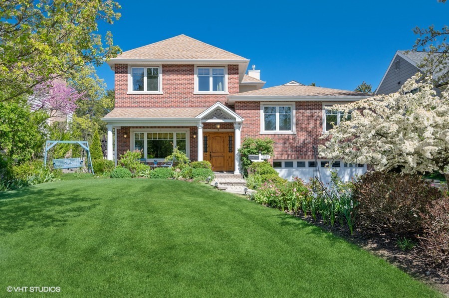 1032 Cherokee Road Wilmette, IL 60091 - Photo 1 of 35