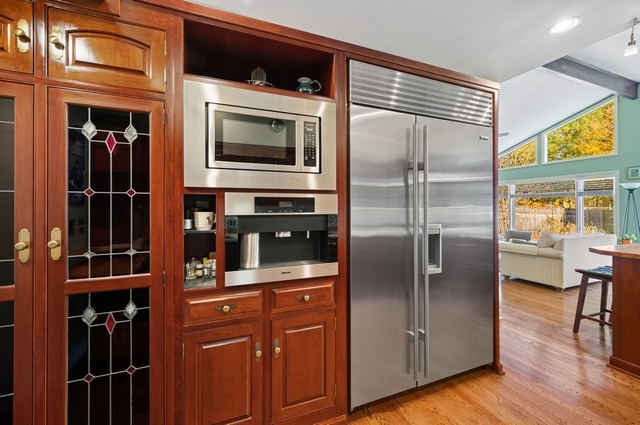1032 Cherokee Road Wilmette, IL 60091 - Photo 15 of 35