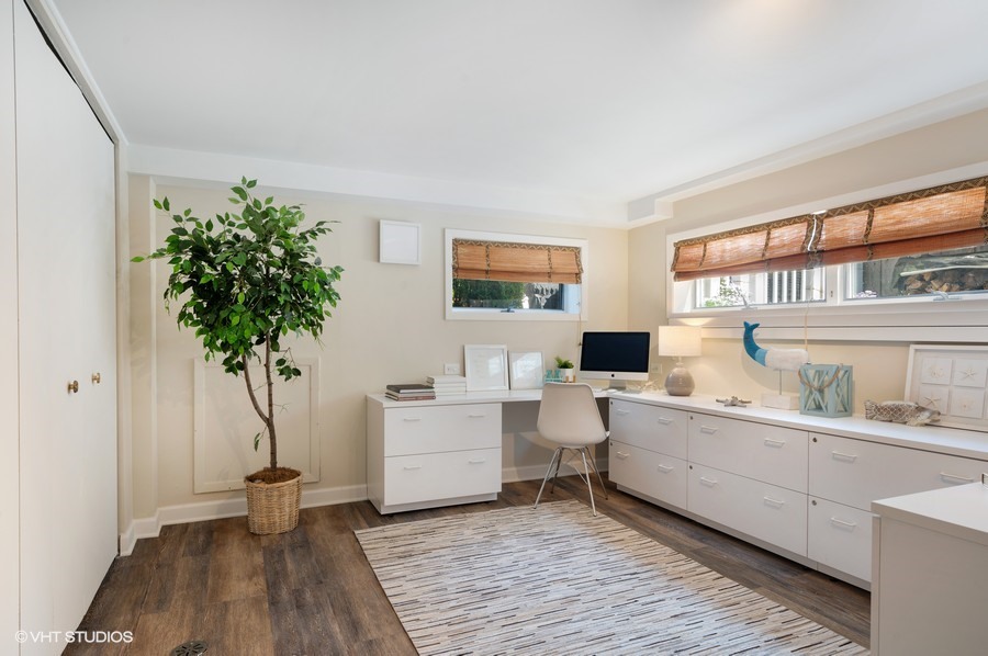 1032 Cherokee Road Wilmette, IL 60091 - Photo 26 of 35