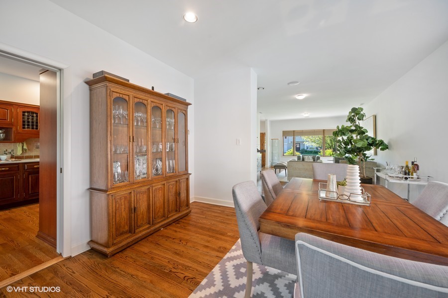 1032 Cherokee Road Wilmette, IL 60091 - Photo 8 of 35