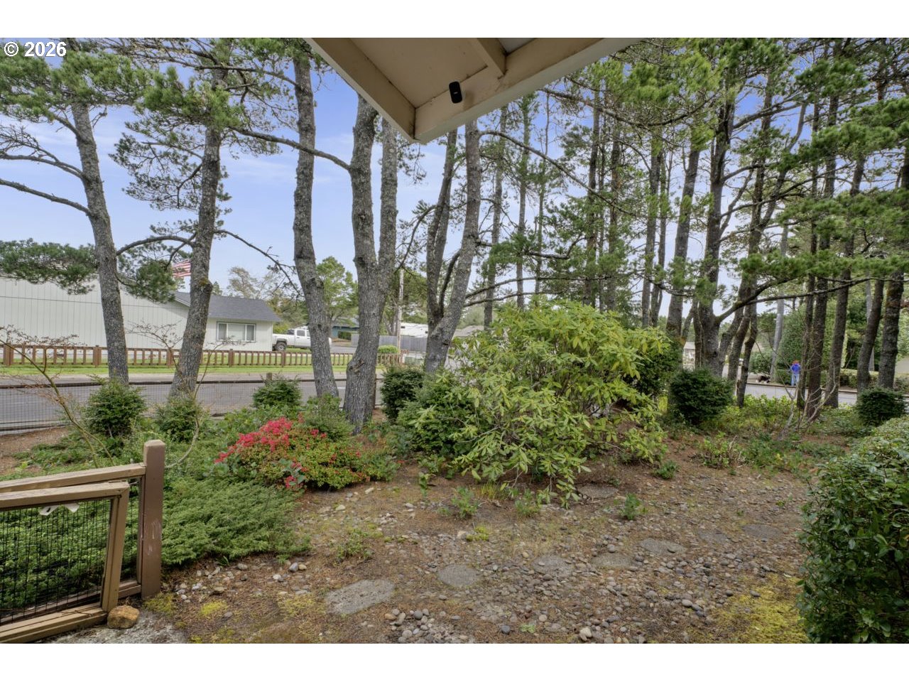 1960 40th Street Florence, OR 97439 - Photo 9 of 48