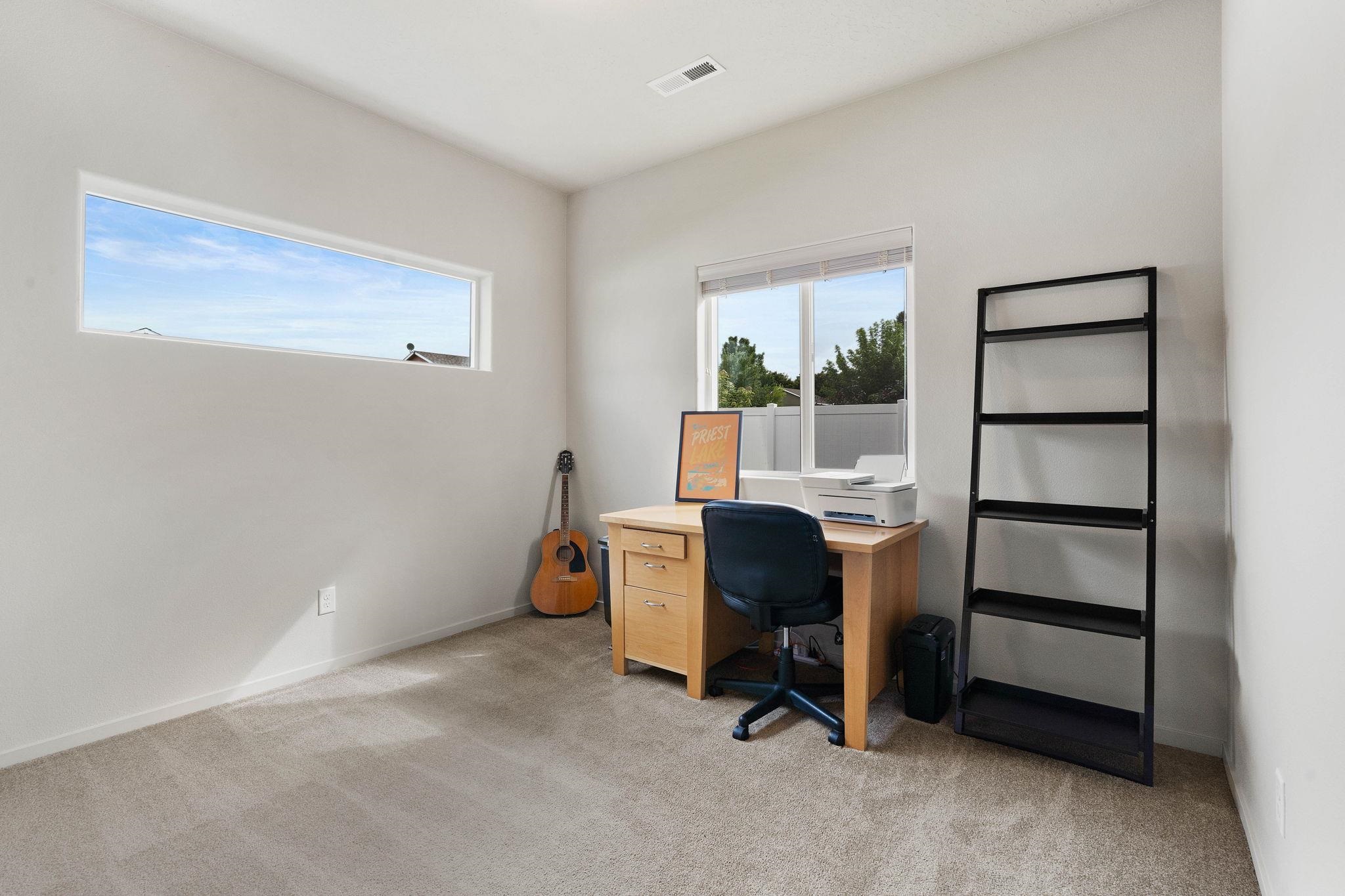 512 North Ridgemont Lane Veradale, WA 99037 - Photo 23 of 33