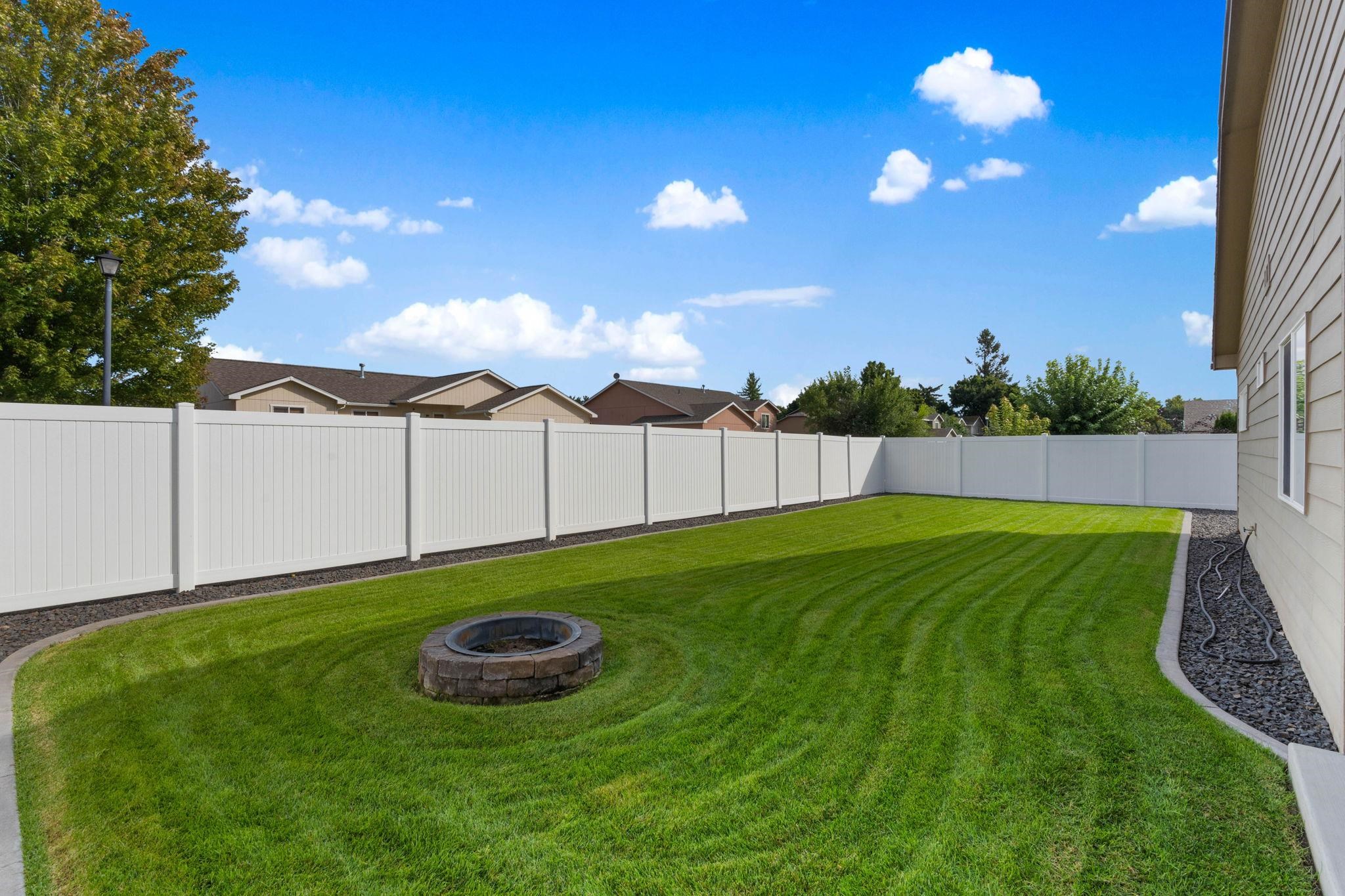 512 North Ridgemont Lane Veradale, WA 99037 - Photo 30 of 33