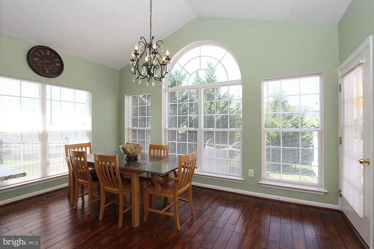 14333 Ashleigh Greene Road Boyds, MD 20841 - Photo 14 of 29 Family Room