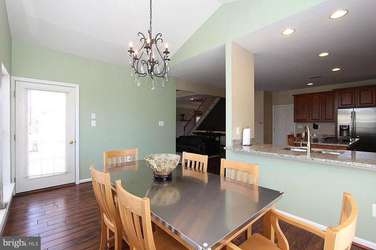 14333 Ashleigh Greene Road Boyds, MD 20841 - Photo 15 of 29 Family Room