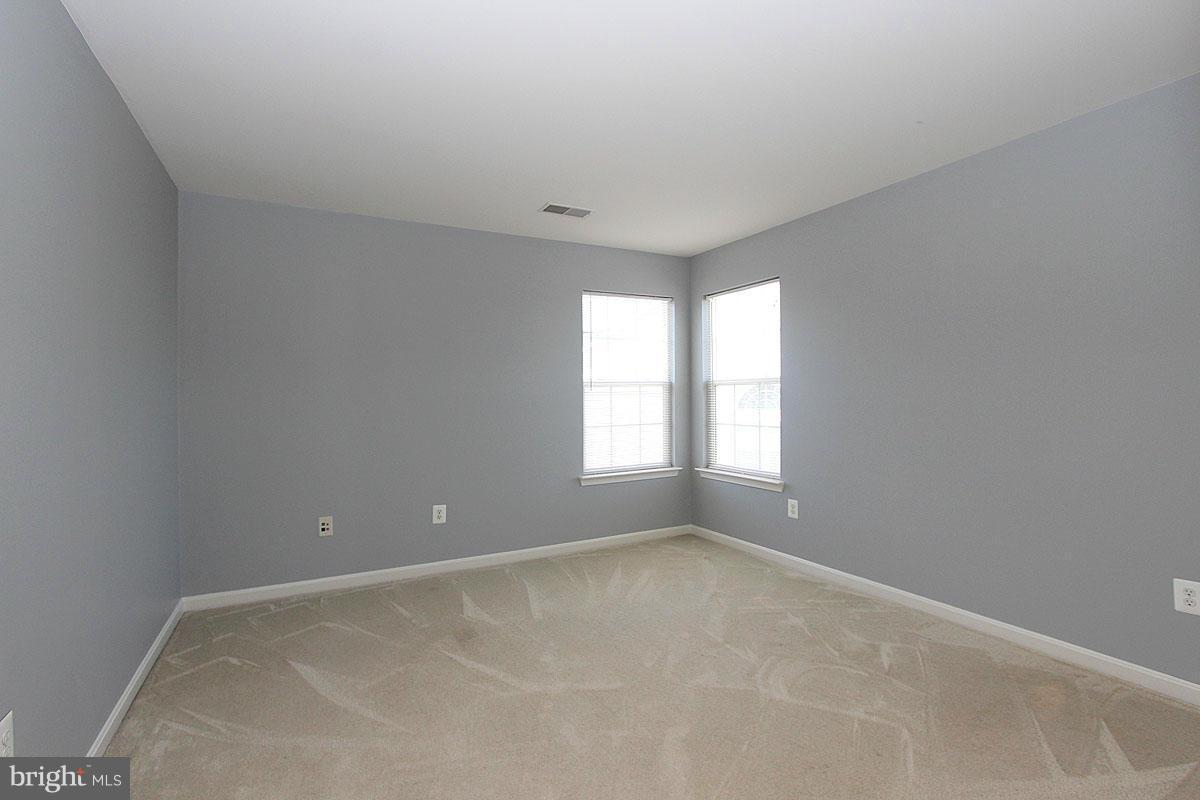 14333 Ashleigh Greene Road Boyds, MD 20841 - Photo 17 of 29 Interior (General)
