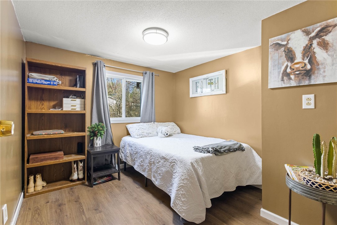 809 Schad Road Bennington, NY 14004 - Photo 13 of 31