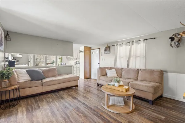 $179,900 | 809 Schad Road, Bennington, NY 14004