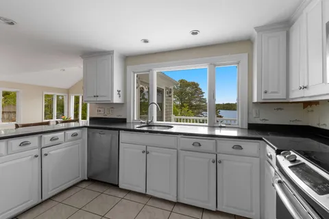 $849,000 | 34 Featherbed Lane, Brewster, MA 02631