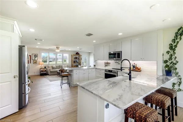 $419,900 | 20621 Pine Tree Lane, Estero, FL 33928