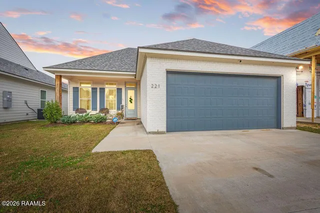 $372,000 | 221 Timber Mill Street, Lafayette, LA 70508