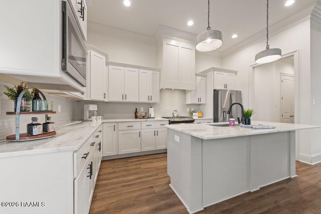 221 Timber Mill Street Lafayette, LA 70508 - Photo 13 of 35 Kitchen 3