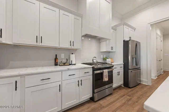 $372,000 | 221 Timber Mill Street, Lafayette, LA 70508