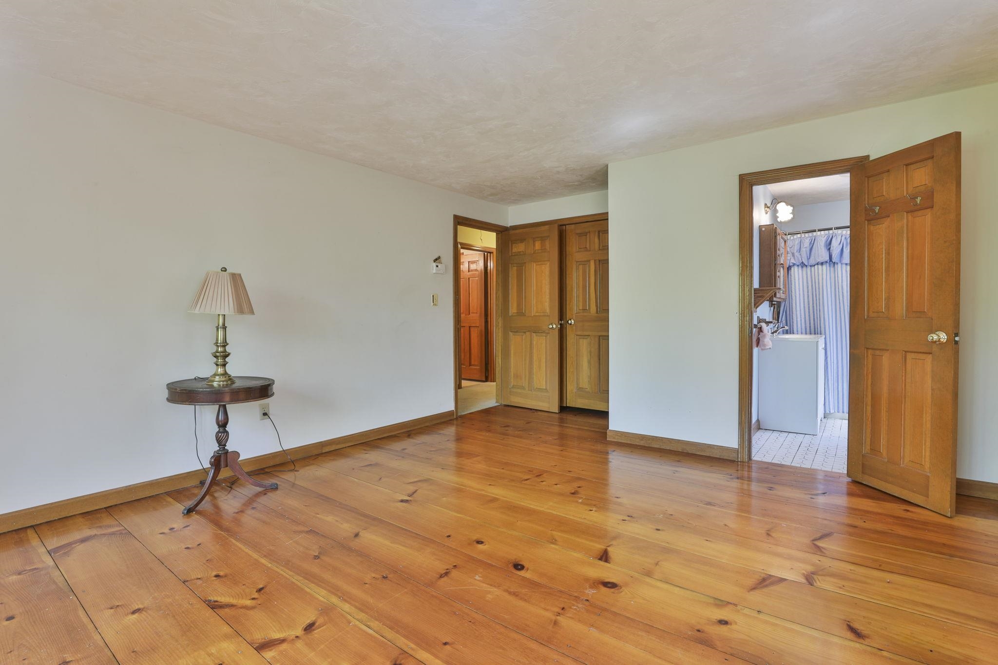 69 Stowell Road Bedford, NH 03110 - Photo 31 of 46