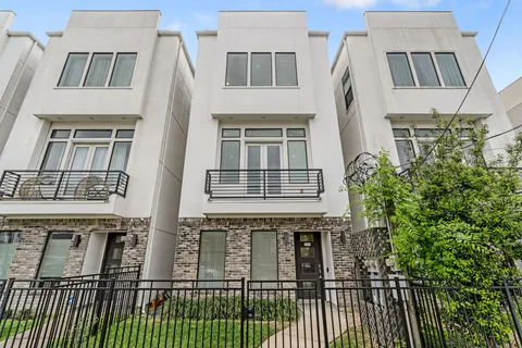 $484,000 | 5713 Larkin Street, Unit A, Houston, TX 77007