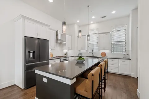 $484,000 | 5713 Larkin Street, Unit A, Houston, TX 77007
