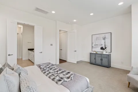 $484,000 | 5713 Larkin Street, Unit A, Houston, TX 77007