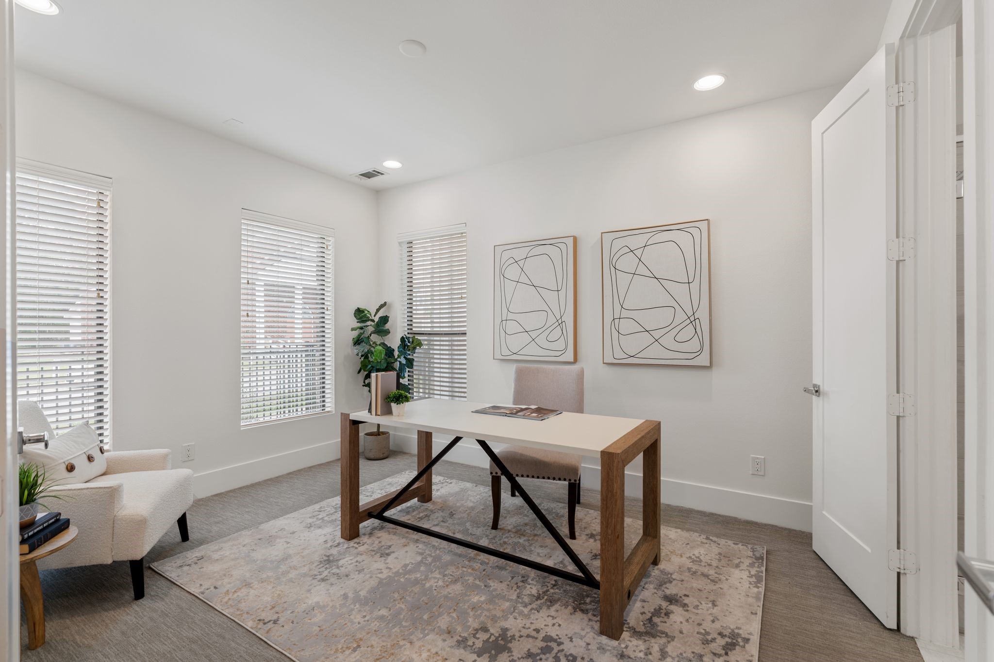 5713 Larkin Street, Unit A Houston, TX 77007 - Photo 4 of 34