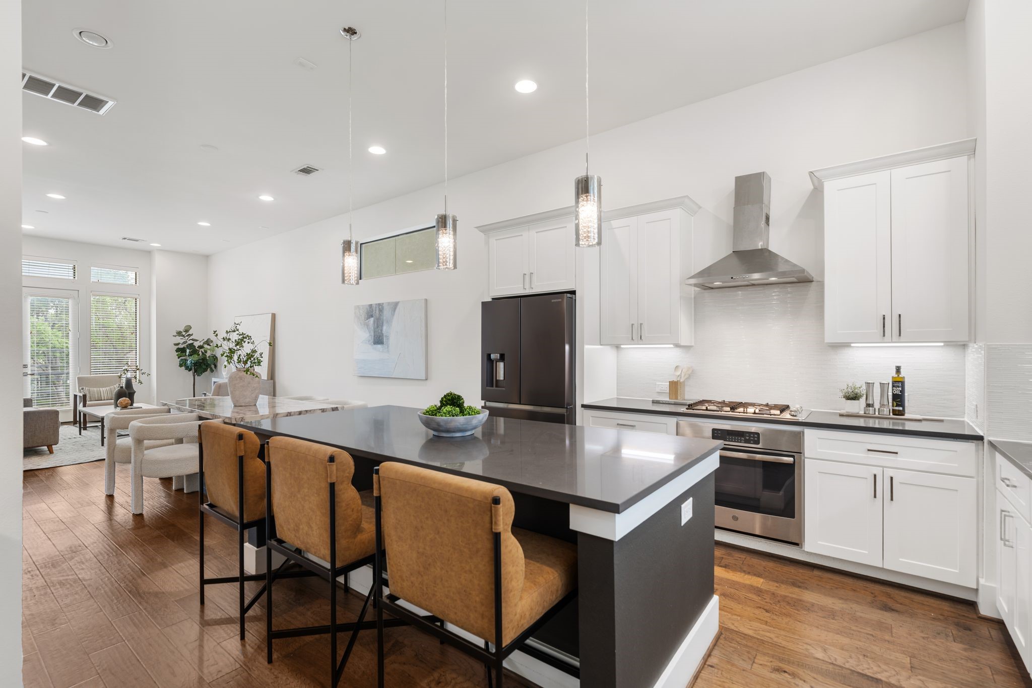 5713 Larkin Street, Unit A Houston, TX 77007 - Photo 8 of 34