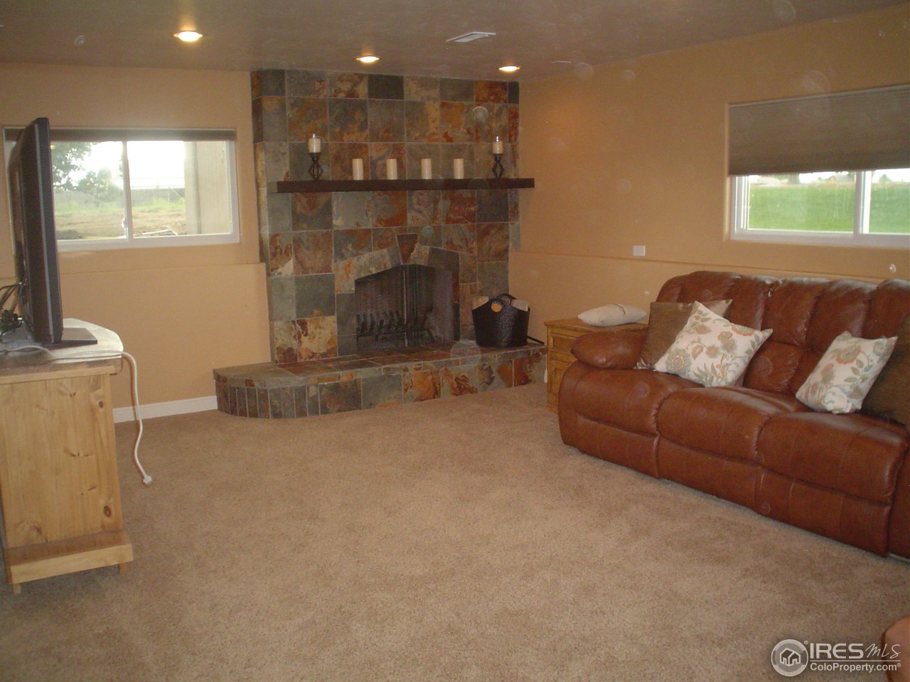 9231 Apache Road Longmont, CO 80504 - Photo 11 of 25 Family Room