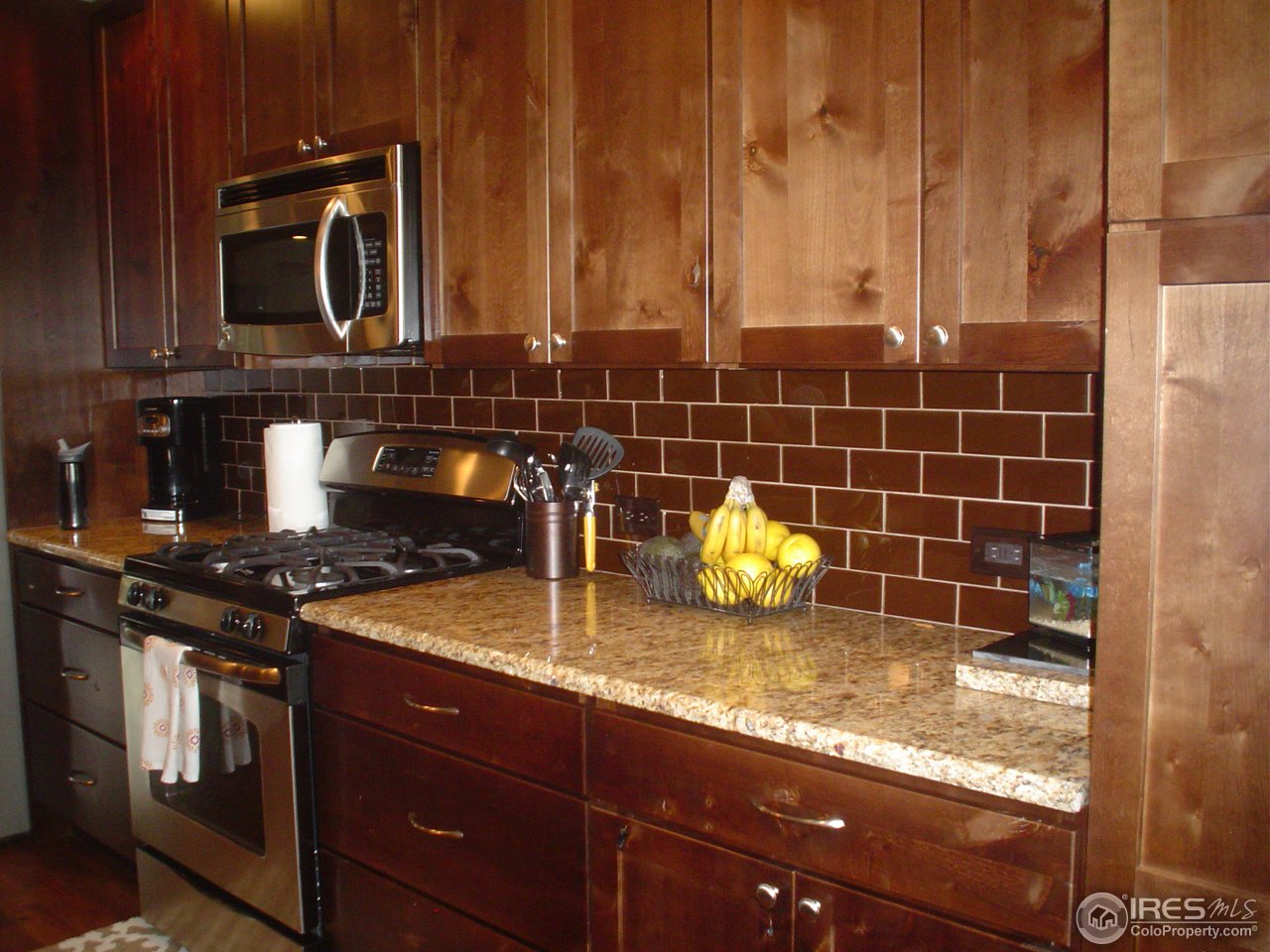Knotty alder "San Pedro" 42" upper cabinets