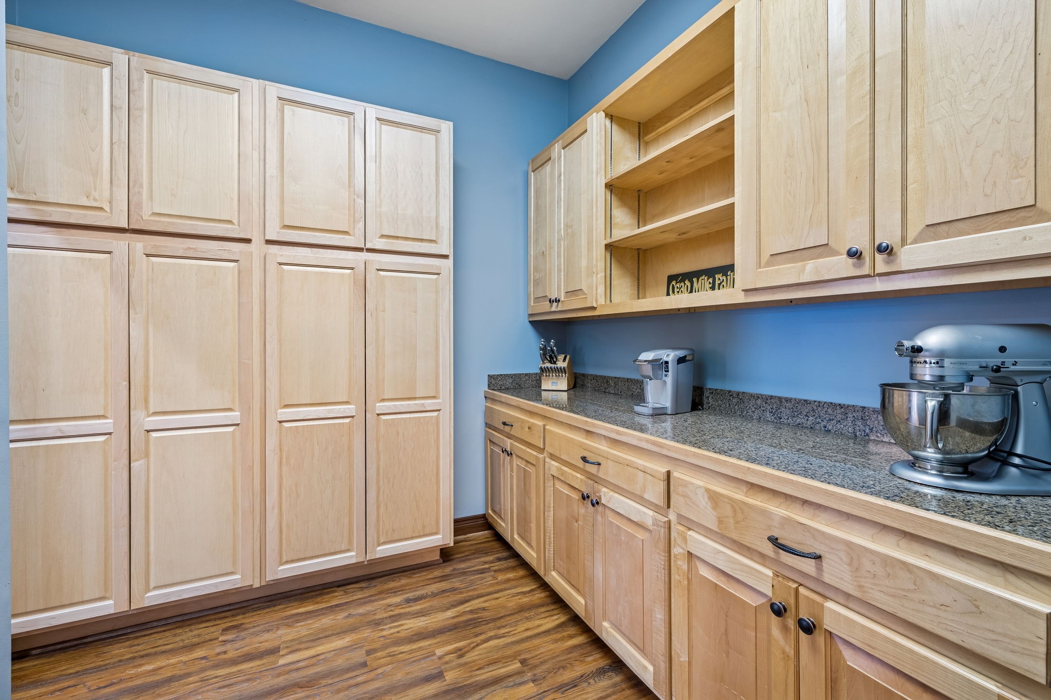 480 Defeated Creek Road Centerville, TN 37033 - Photo 94 of 97 a kitchen with stainless steel appliances granite countertop a refrigerator and cabinets