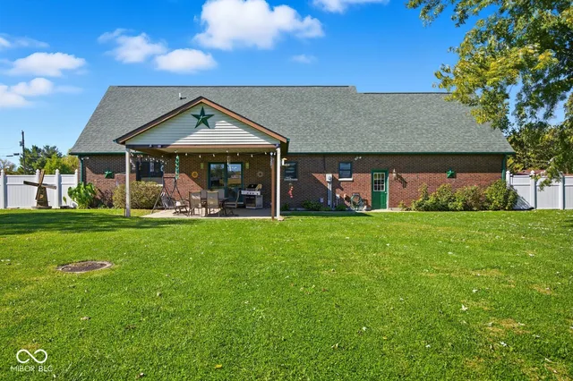 $569,900 | 14314 North Morris Washington Street, Batesville, IN 47006