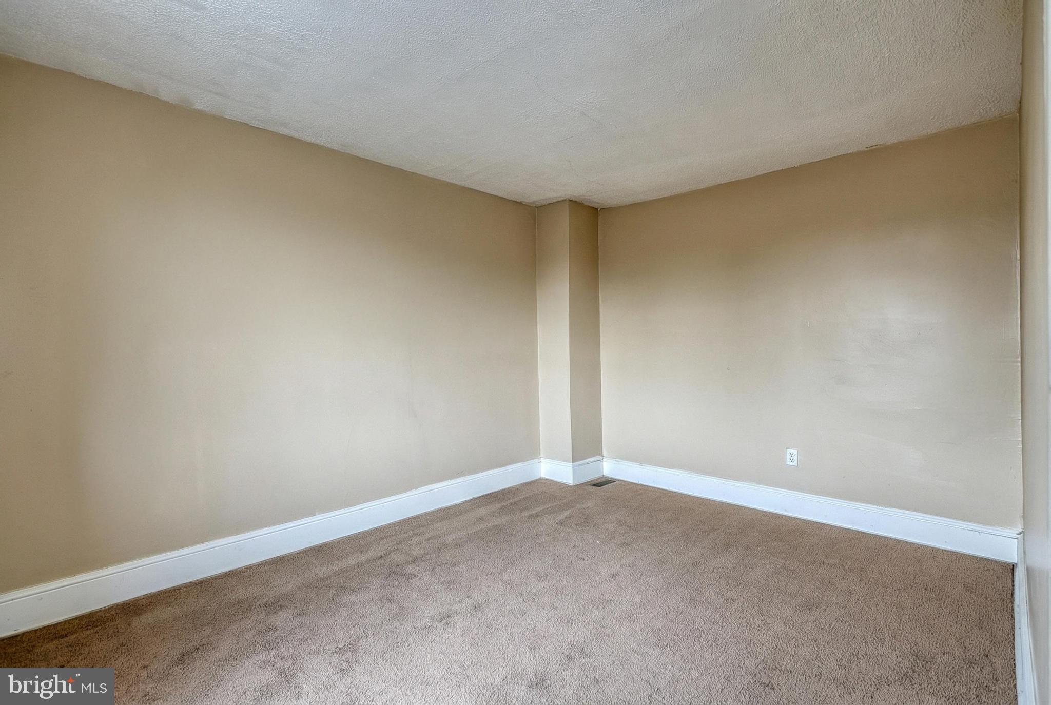 628 Chestnut Street York, PA 17403 - Photo 36 of 39