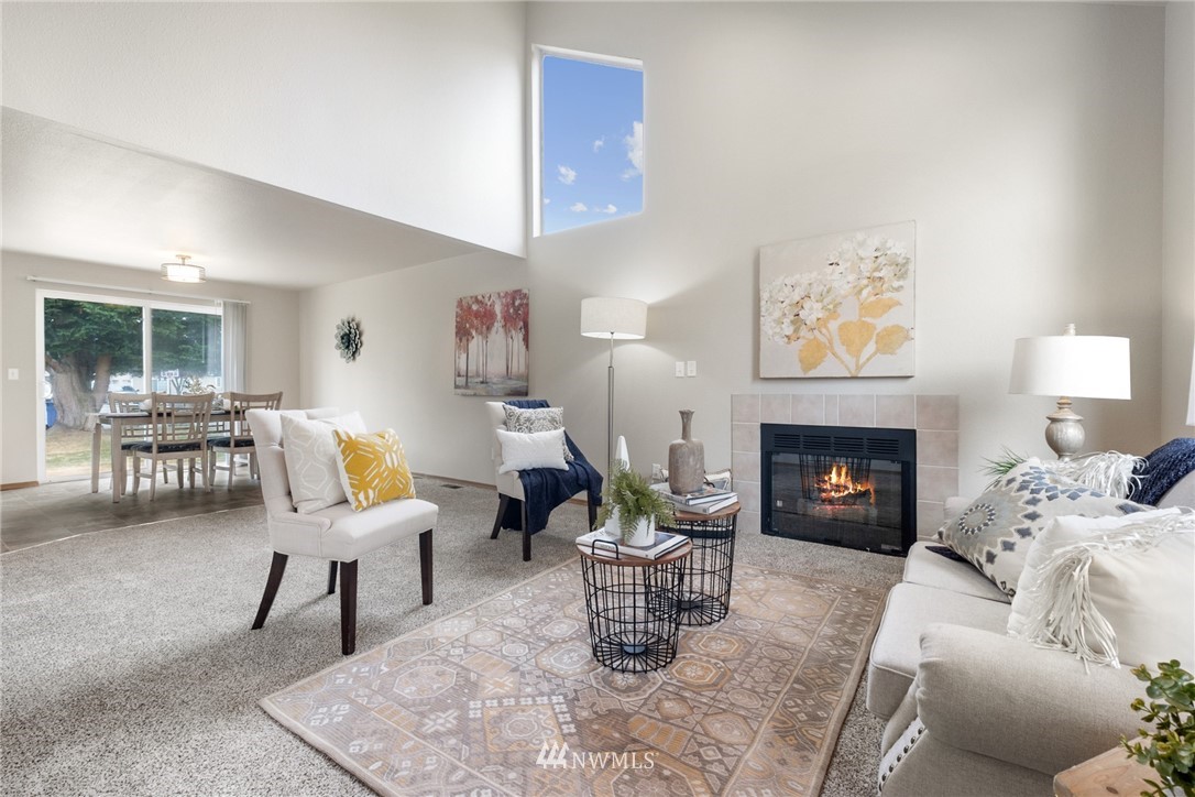 626 Rachael Place Kent, WA 98032 - Photo 3 of 14 Gallery Image 3