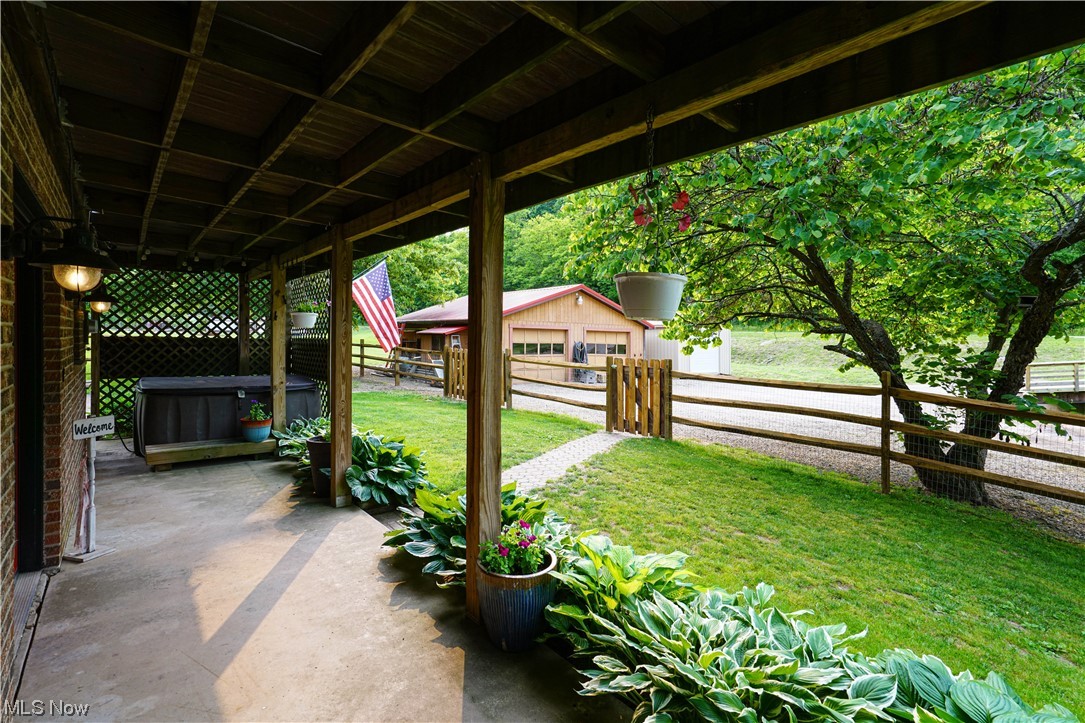 3187 Glendale Road Cairo, WV 26337 - Photo 11 of 31 Front patio