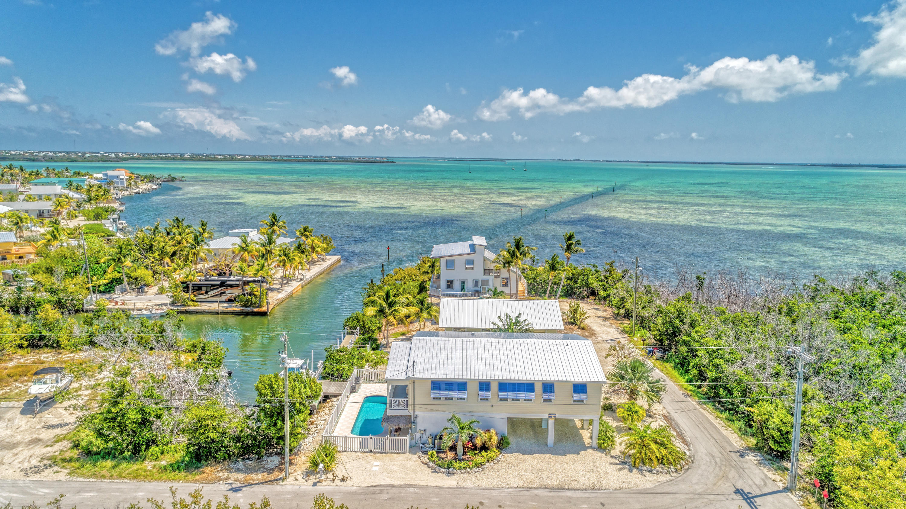 983 Indies Road Summerland Key, FL 33042 - Photo 1 of 38 003