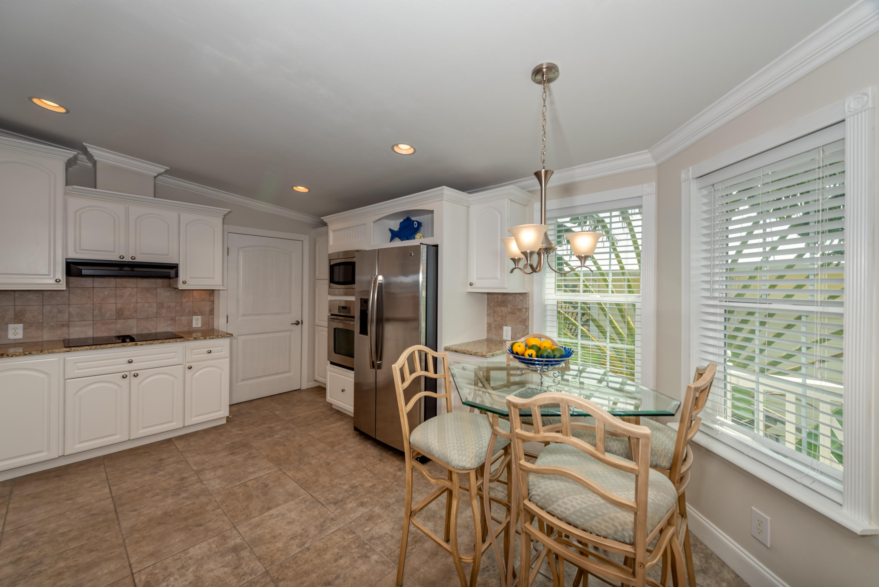 983 Indies Road Summerland Key, FL 33042 - Photo 16 of 38 020