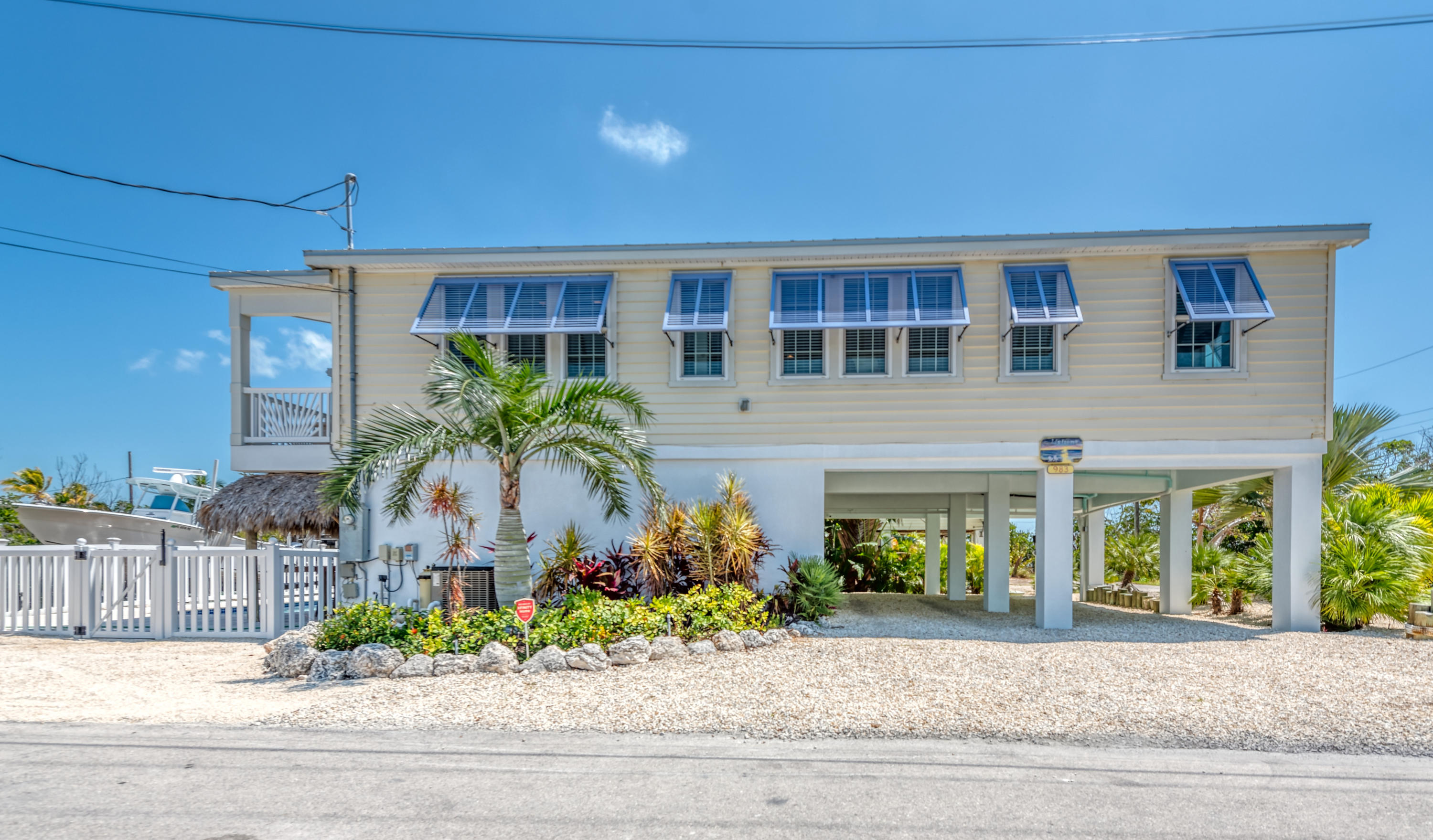 983 Indies Road Summerland Key, FL 33042 - Photo 2 of 38 007