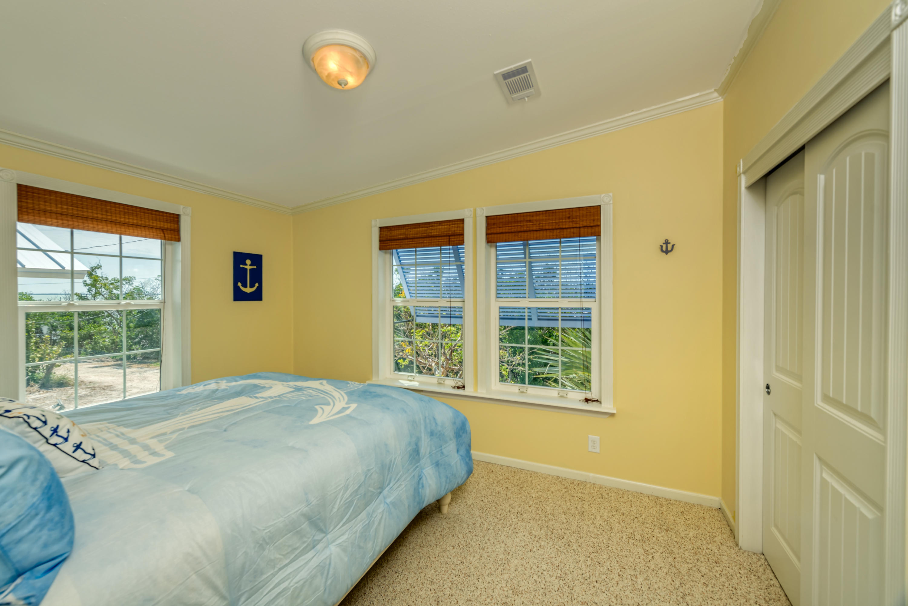 983 Indies Road Summerland Key, FL 33042 - Photo 23 of 38 031