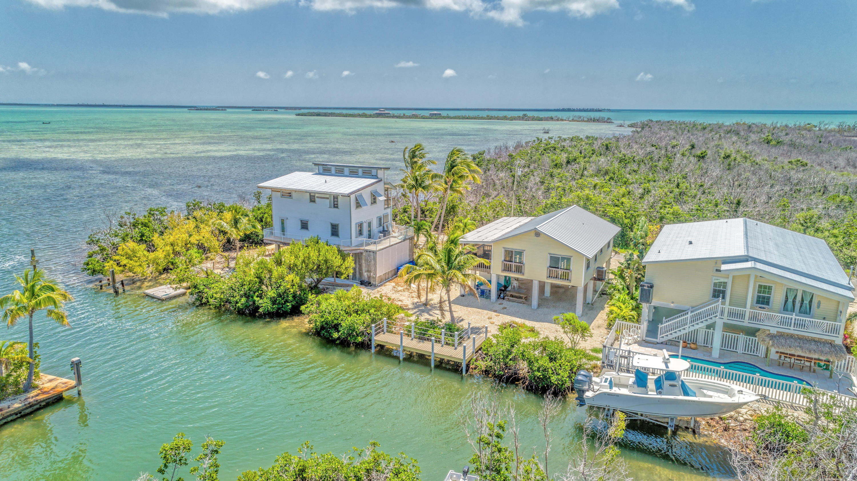 983 Indies Road Summerland Key, FL 33042 - Photo 30 of 38 004