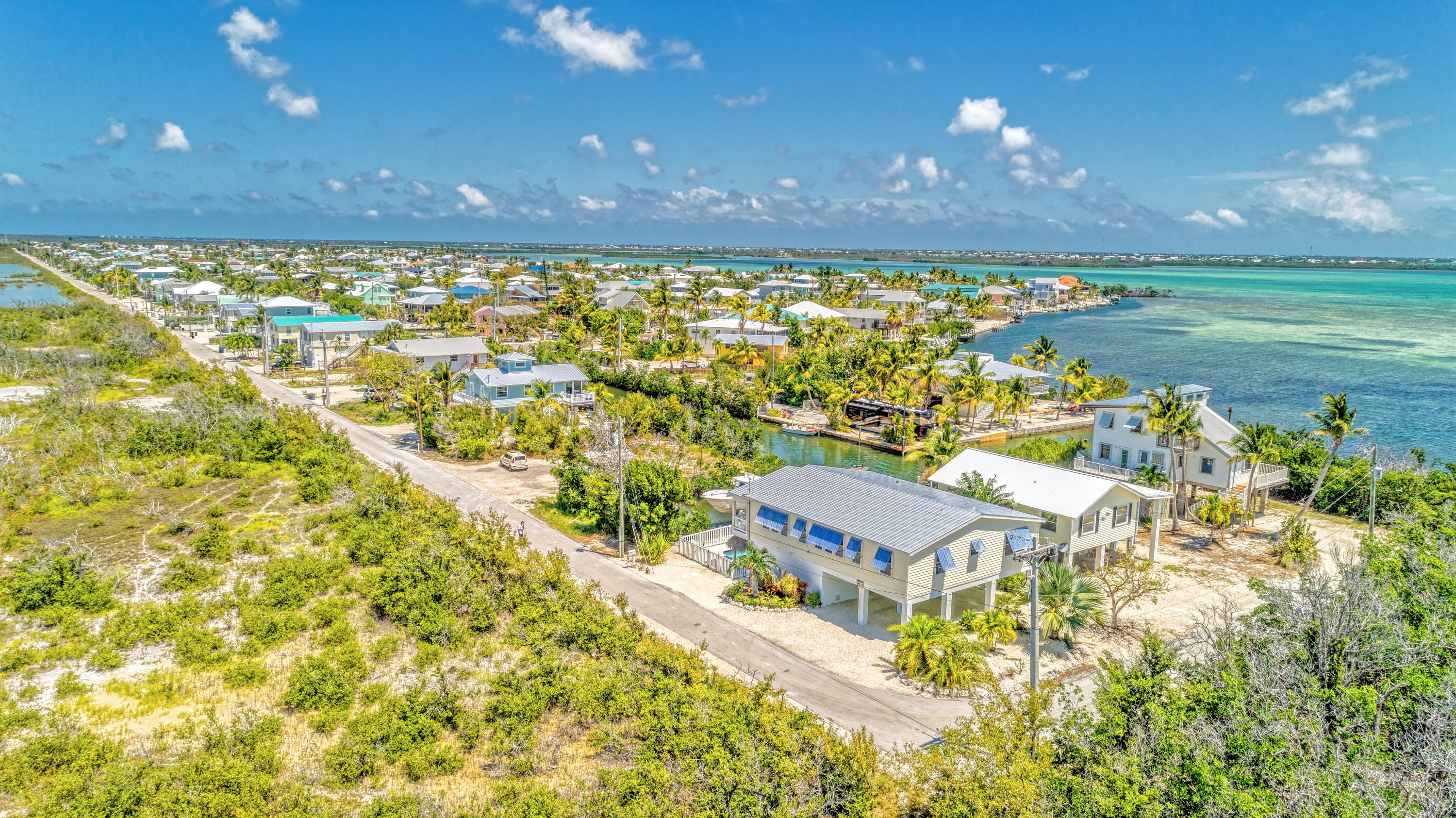 983 Indies Road Summerland Key, FL 33042 - Photo 32 of 38 006