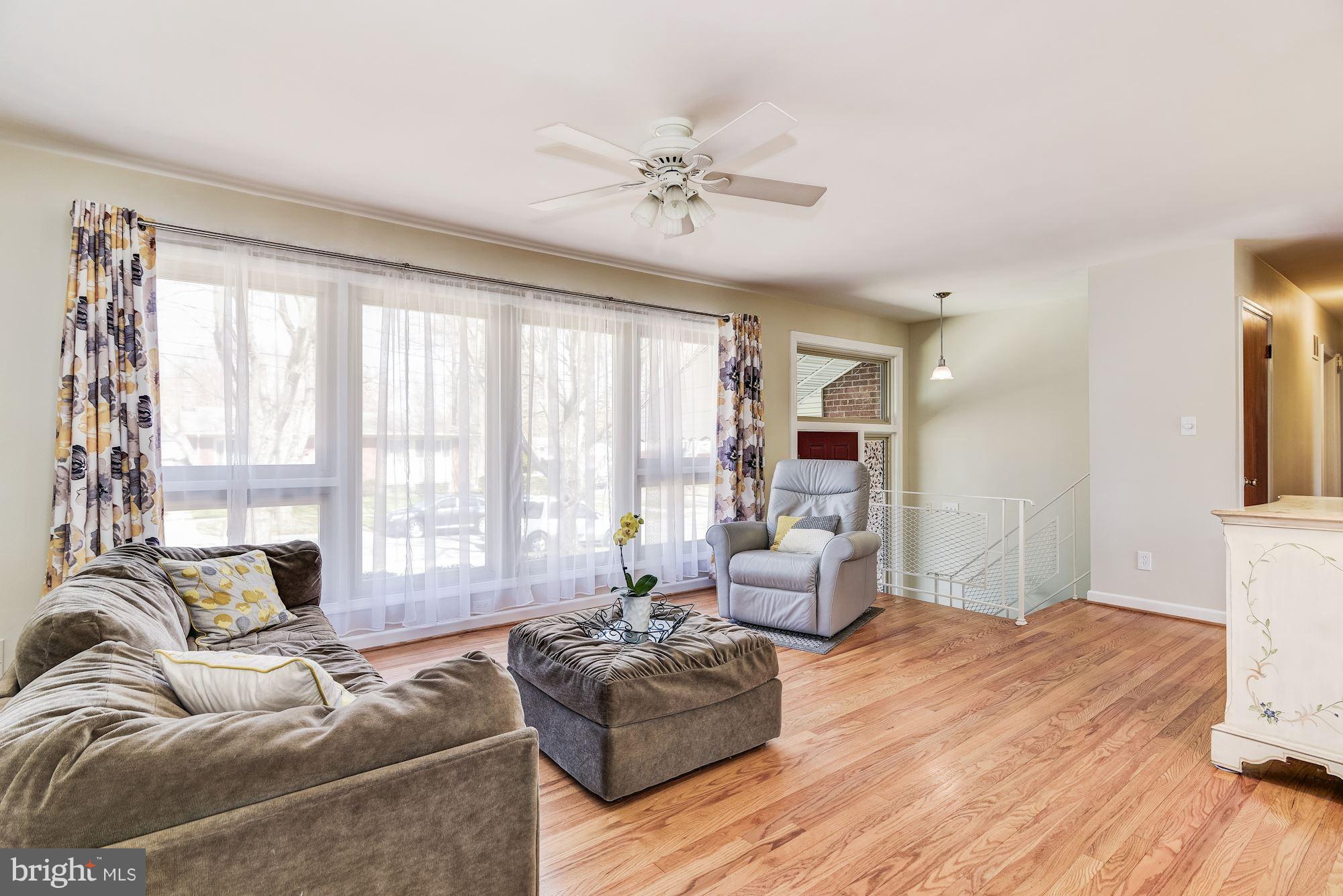 1802 Ladd Street Silver Spring, MD 20902 - Photo 3 of 29 Living Room