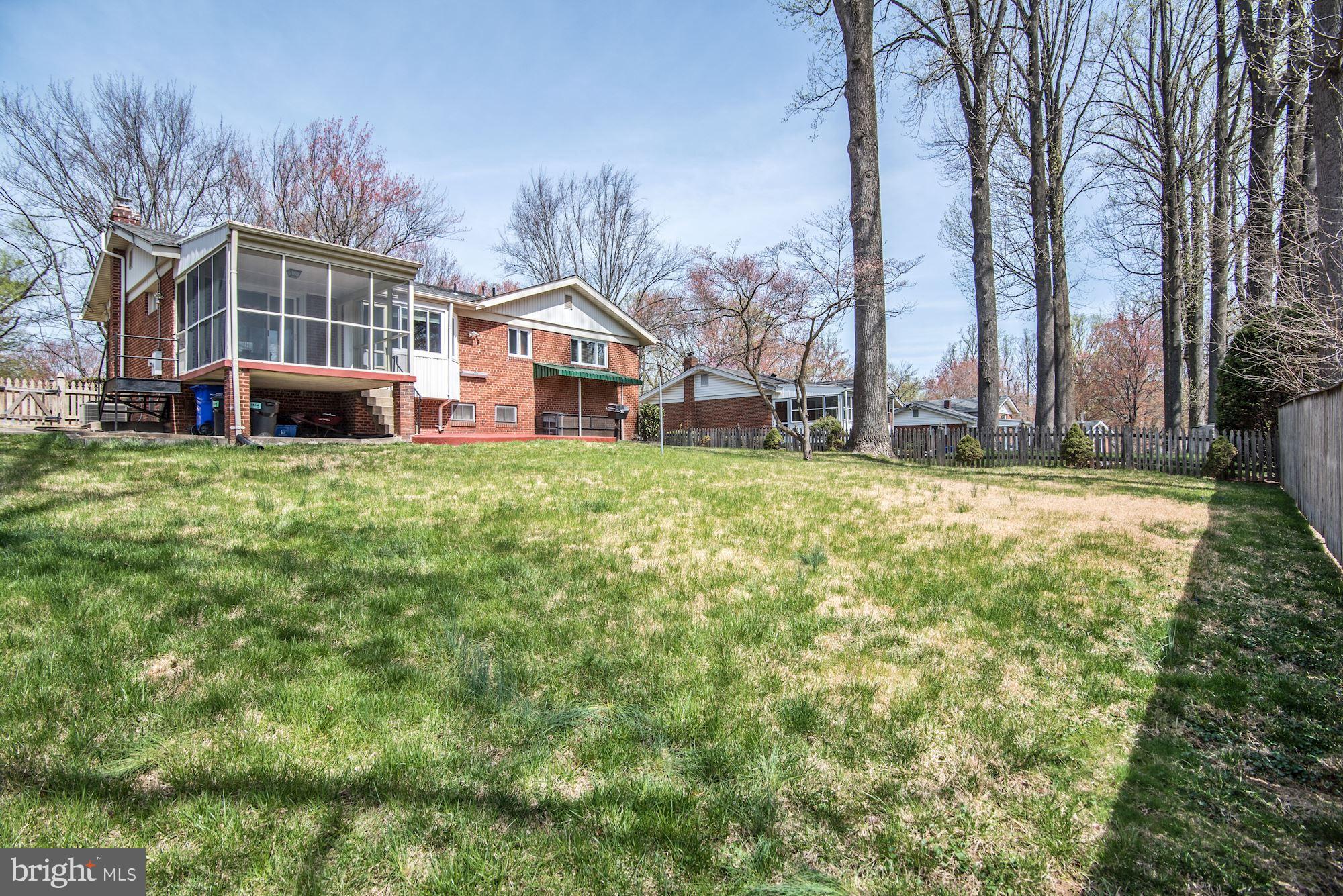 1802 Ladd Street Silver Spring, MD 20902 - Photo 28 of 29 Exterior (Rear)