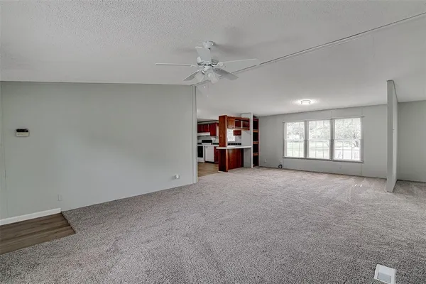 $1,675 | 140 H And O Lane, Alvarado, TX 76009