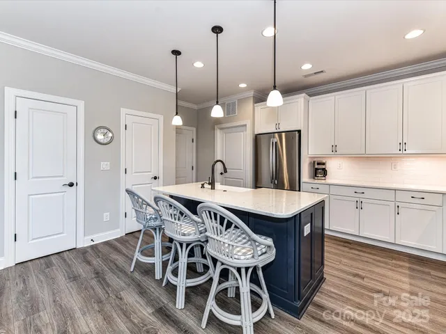 $525,000 | 1026 Galloway Drive, Matthews, NC 28104