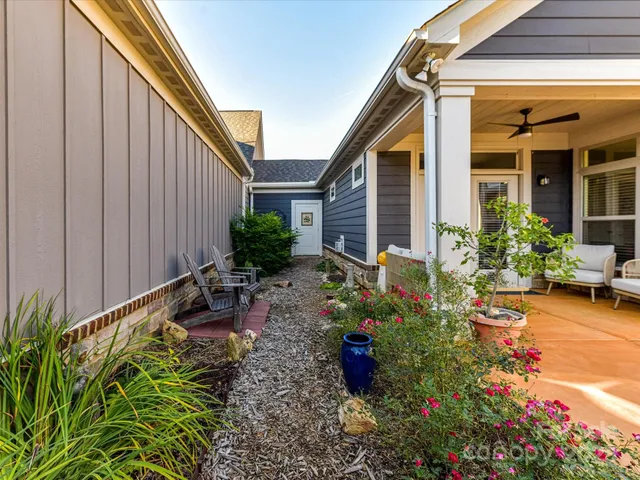 $525,000 | 1026 Galloway Drive, Matthews, NC 28104