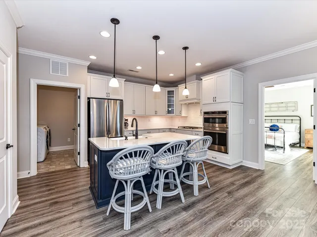 $525,000 | 1026 Galloway Drive, Matthews, NC 28104