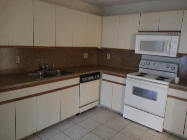 6542 Via Regina, Unit 11 Boca Raton, FL 33433 - Photo 6 of 16 Additional Photo