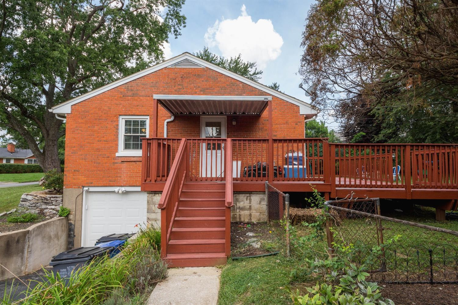 135 Rugby Road Lexington, KY 40504 - Photo 28 of 38 Photo 28