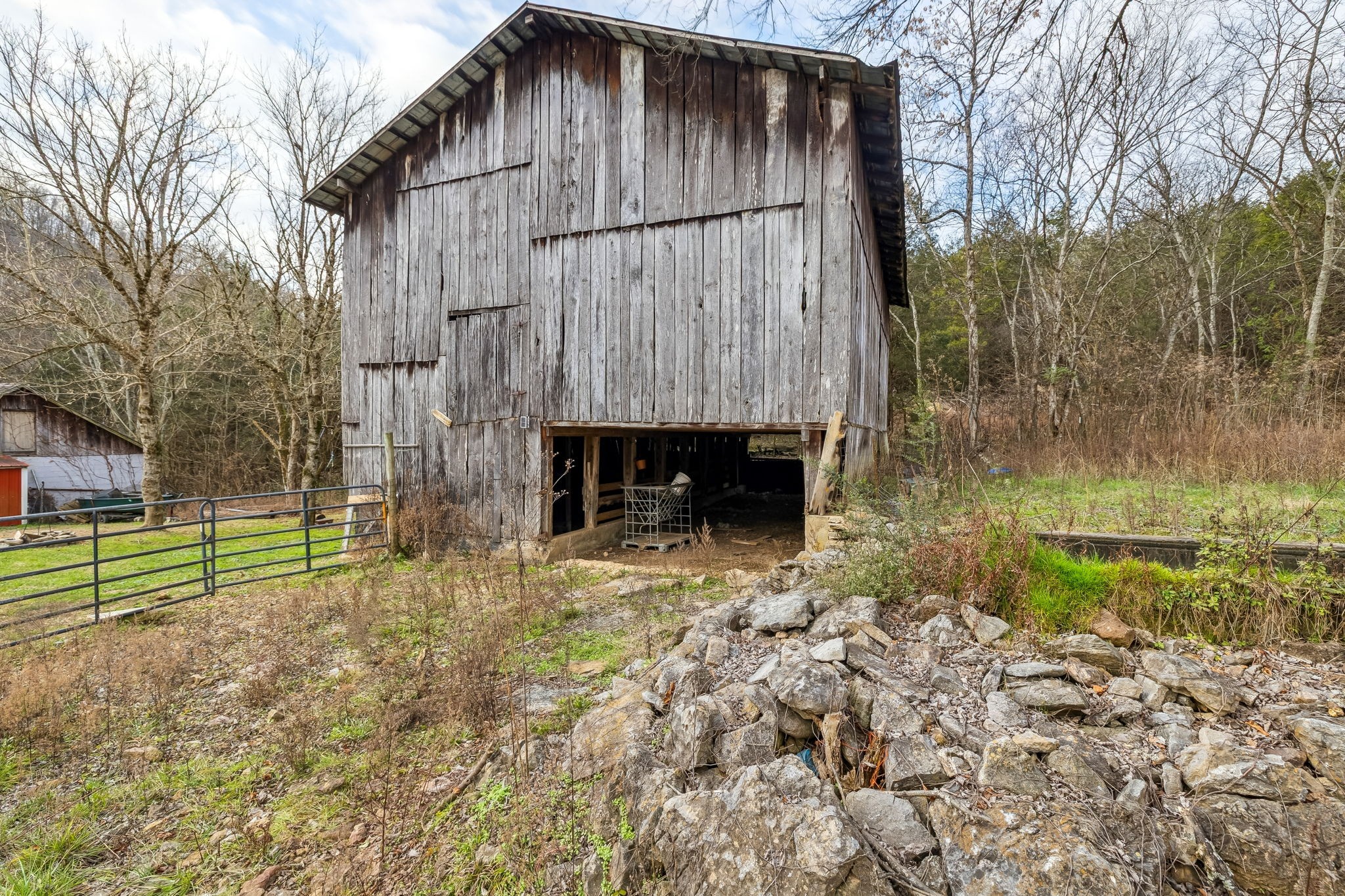 147 Sloan Branch Road Pleasant Shade, TN 37145 - Photo 39 of 53