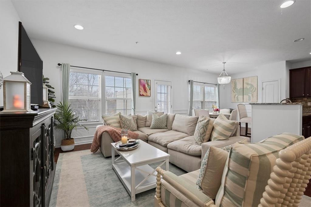 414 Rosecliff Road Wexford, PA 15090 - Photo 3 of 24 Gallery Image 3