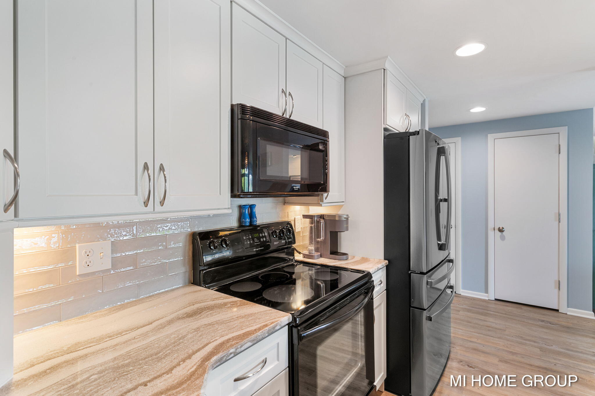 1745 Ottawa Beach Road, Unit 4 Holland, MI 49424 - Photo 21 of 46 48-web-or-mls-1745-ottawa-beach-rd-4
