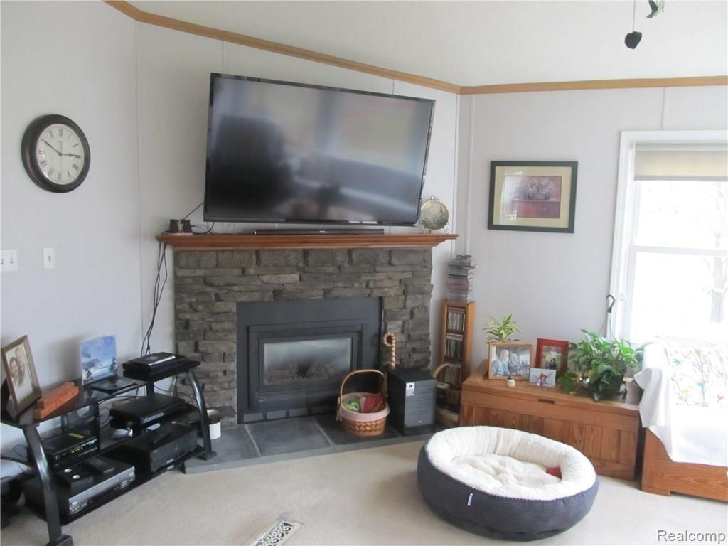 9555 Holland Road Taylor, MI 48180 - Photo 16 of 41 Gallery Image 16