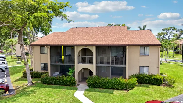 $189,000 | 507 Shady Pine Way, Unit A1, Greenacres, FL 33415